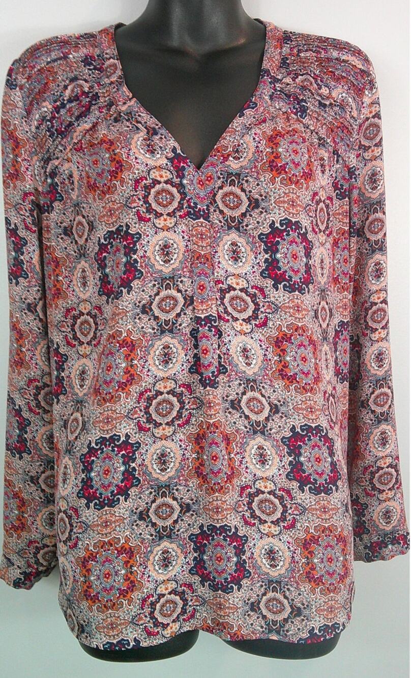 Black Rainn Women's Medium Boho Tunic Top V-neck  Blouse
